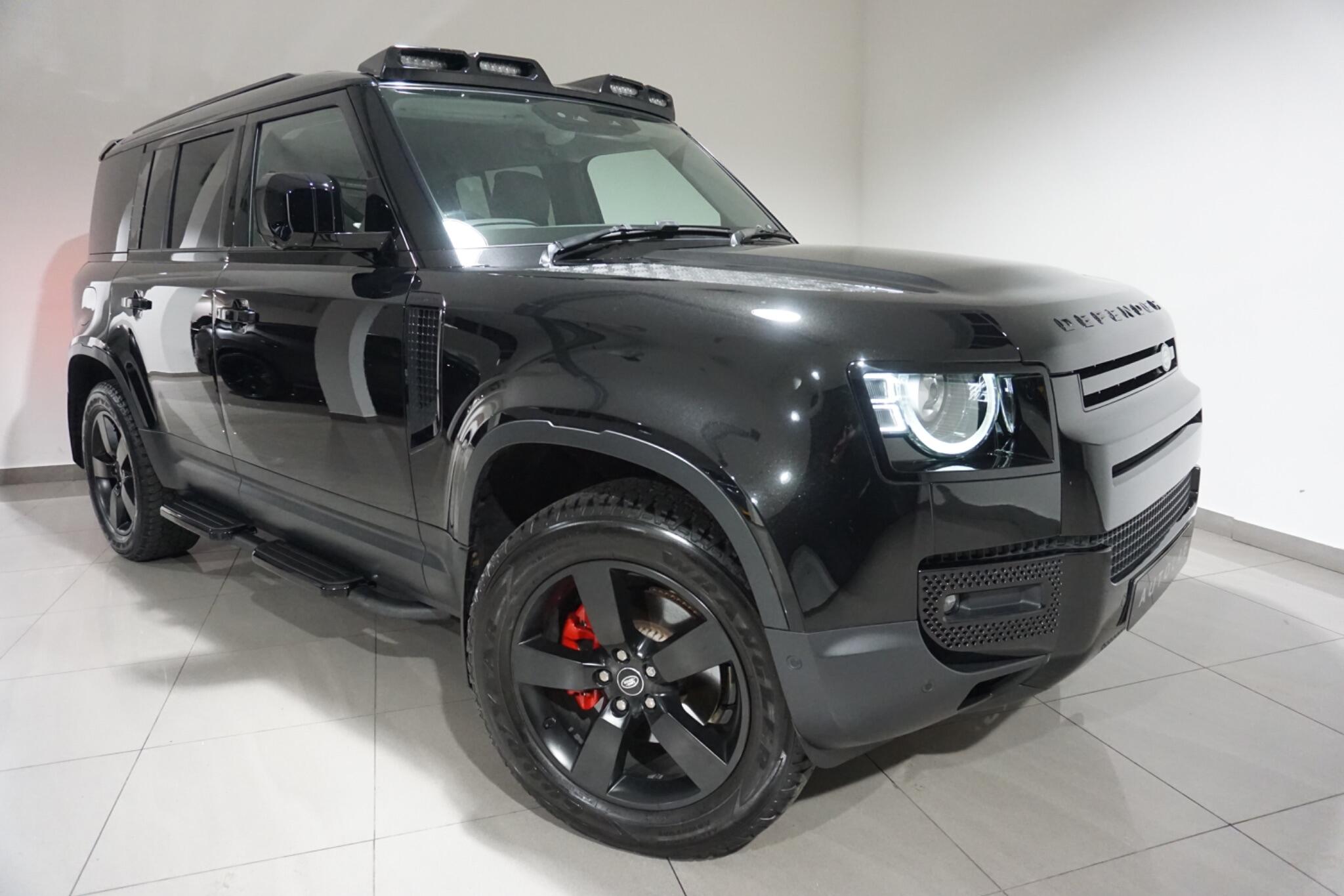 Land Rover Defender 110 3.0 D250 MHEV HSE Hard Top SUV 5dr Diesel Auto 4WD MWB Euro 6 (s/s) (250 ps)